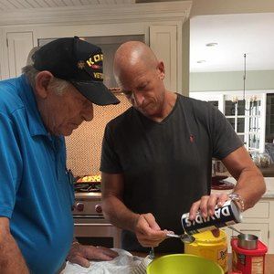 Meet your Posher, Glenn